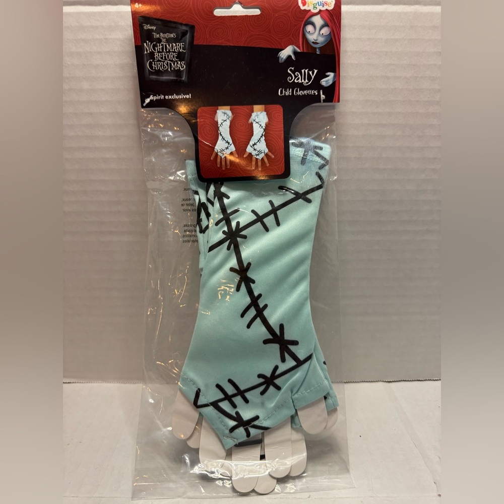 Disney Sally Gloves Child Glovettes Black Stitch Design NEW NIP